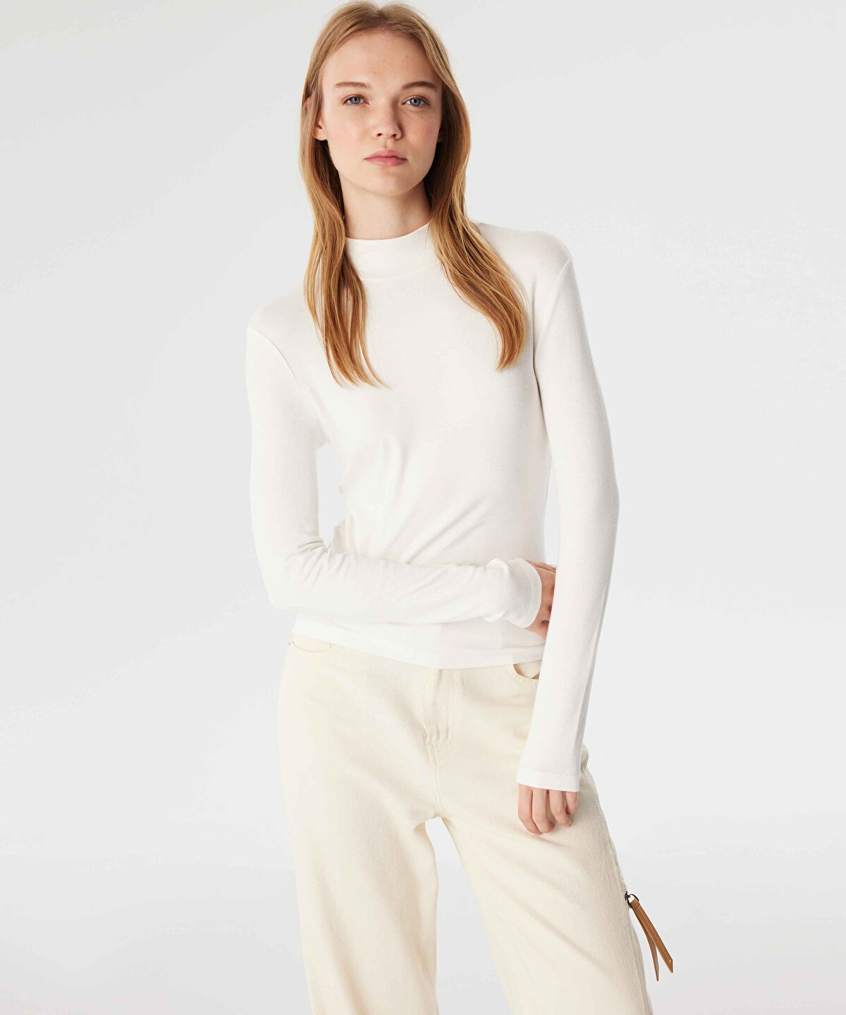 Ekru UZUN KOLLU BASIC T SHIRT TW6240070151018 TWIST